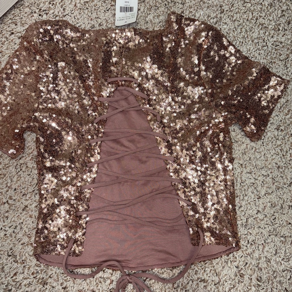 Fashion Nova Glittering Lace-Up top - Rose Gold